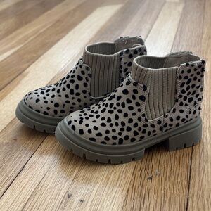 Kids cheetah Print Chelsea Boots